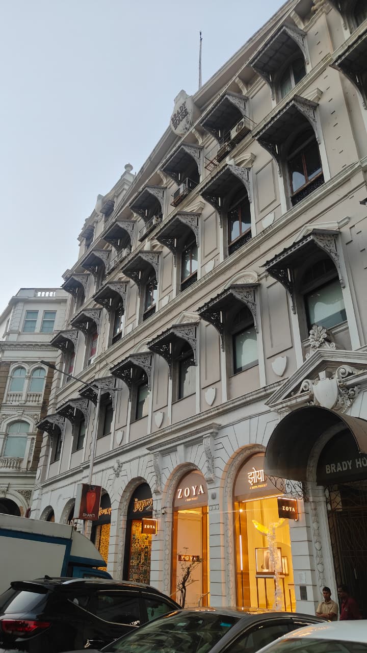 Heritage walk through Fort Mumbai colonial architecture and hidden lanes